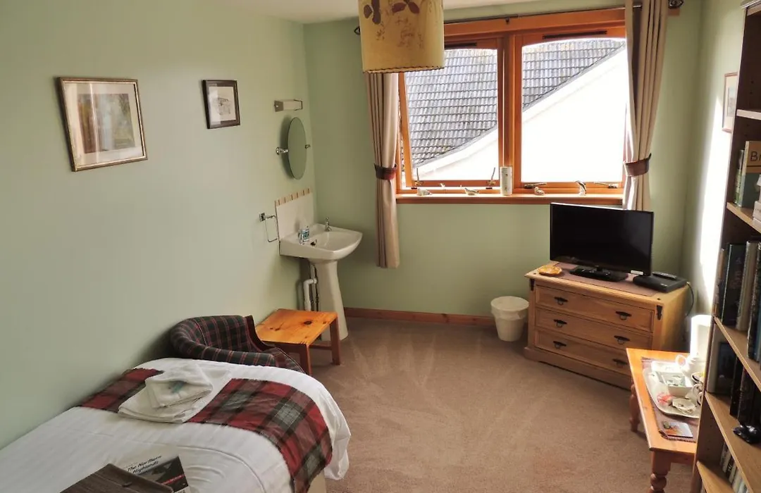 Invicta House B&B-1